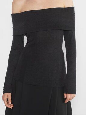 Babaton Streamline top